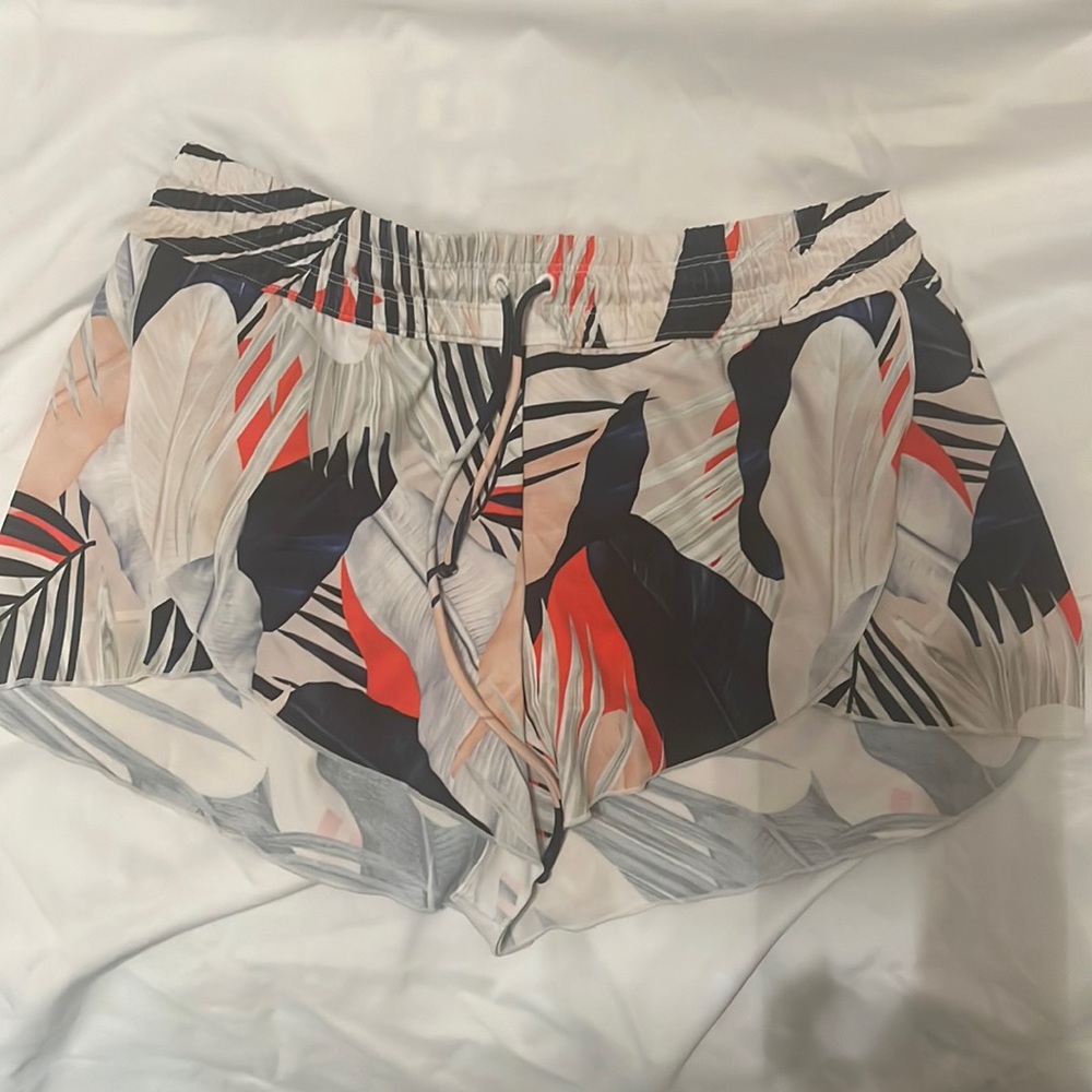 Athleta tropical swim shorts size M